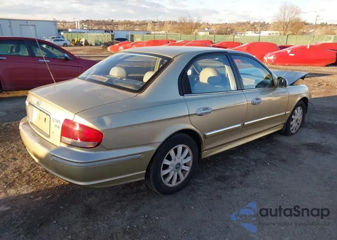2003 Hyundai Sonata Gls/Lx from USA, damaged, VIN KMHWF35HX3A785971